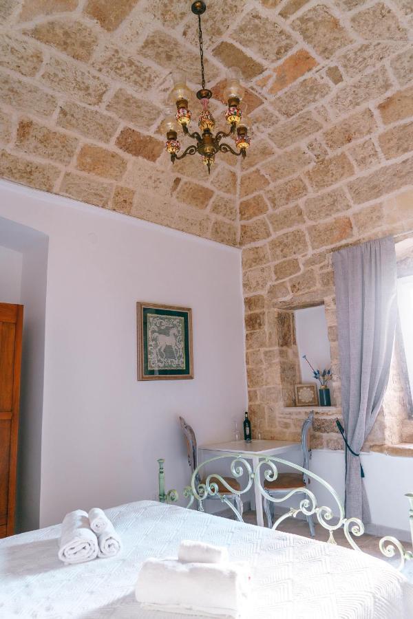 Corte Pietrantica - Charming Rooms & Suites Giovinazzo Luaran gambar
