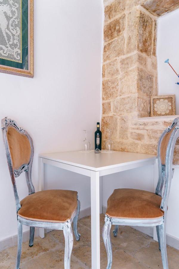 Corte Pietrantica - Charming Rooms & Suites Giovinazzo Luaran gambar